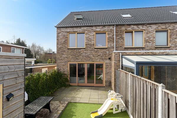 Johannes Vermeerstraat 18, Dordrecht-26.jpg